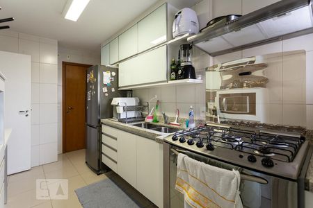 Apartamento à venda com 130m², 3 quartos e 3 vagasCozinha