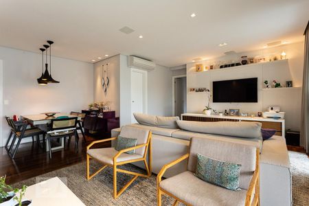 Sala de apartamento à venda com 3 quartos, 130m² em Vila Olímpia, São Paulo