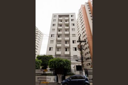 Apartamento para alugar com 63m², 2 quartos e 1 vagaFachada