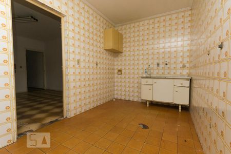 Casa para alugar com 481m², 4 quartos e sem vaga Casa para alugar com 481m², 4 quartos e sem vagaÁrea de serviço