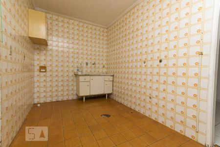 Casa para alugar com 481m², 4 quartos e sem vaga Casa para alugar com 481m², 4 quartos e sem vagaÁrea de serviço