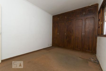 Casa para alugar com 481m², 4 quartos e sem vaga Casa para alugar com 481m², 4 quartos e sem vagaQuarto 2