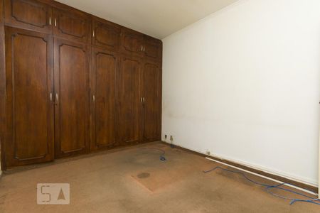 Casa para alugar com 481m², 4 quartos e sem vaga Casa para alugar com 481m², 4 quartos e sem vagaQuarto 1