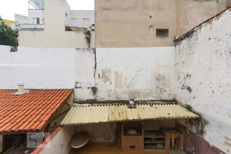 Casa para alugar com 481m², 4 quartos e sem vaga Casa para alugar com 481m², 4 quartos e sem vagaVista da janela da suíte 1