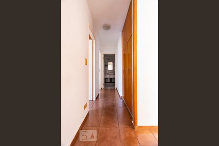 Apartamento à venda com 74m², 3 quartos e 1 vagacorredor