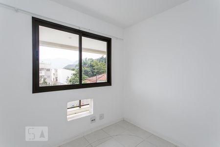 Apartamento à venda com 72m², 2 quartos e 1 vagaQuarto