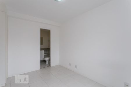 Apartamento à venda com 72m², 2 quartos e 1 vagaSuíte