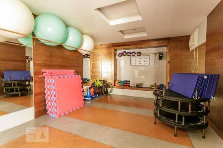 Apartamento à venda com 72m², 2 quartos e 1 vagaSala de ginástica