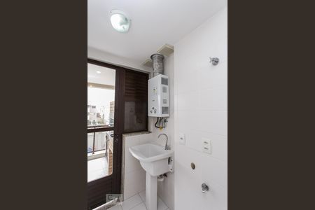 Apartamento à venda com 72m², 2 quartos e 1 vagaÁrea de serviço