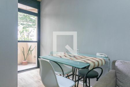 Sala de apartamento para alugar com 1 quarto, 35m² em Indianópolis, São Paulo