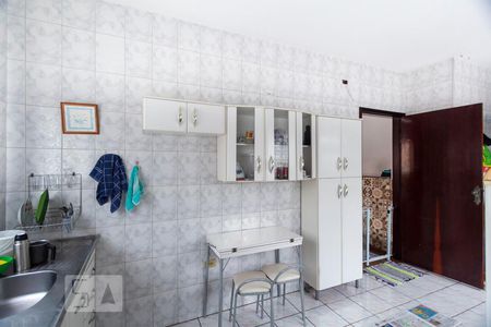 Casa à venda com 500m², 2 quartos e 8 vagasCozinha