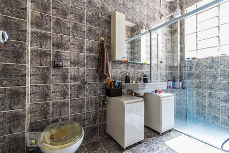 Apartamento à venda com 81m², 2 quartos e sem vagaBanheiro