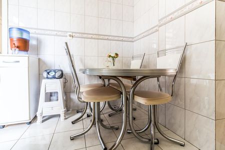 Apartamento à venda com 81m², 2 quartos e sem vagaCozinha