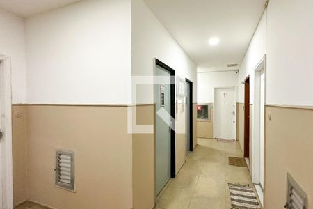 Studio à venda com 31m², 1 quarto e sem vaga Studio à venda com 31m², 1 quarto e sem vagaHall de entrada