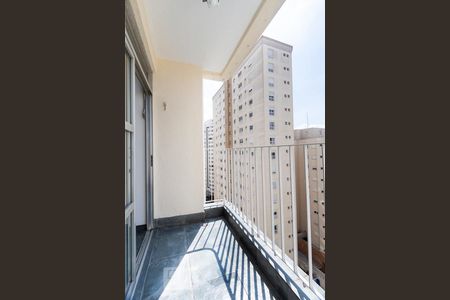 Varanda de apartamento para alugar com 3 quartos, 84m² em Parque Imperial, São Paulo
