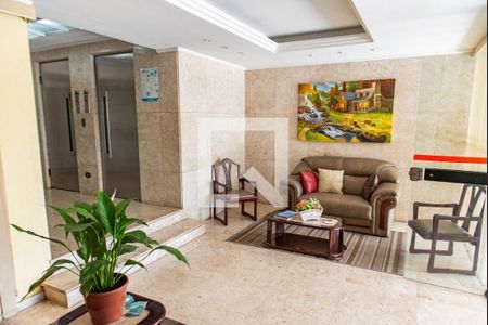 Apartamento à venda com 70m², 2 quartos e sem vaga Apartamento à venda com 70m², 2 quartos e sem vagaHall de entrada