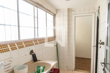 Apartamento à venda com 70m², 2 quartos e sem vaga Apartamento à venda com 70m², 2 quartos e sem vagaÁrea de serviço