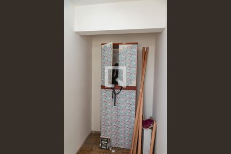 Apartamento à venda com 70m², 2 quartos e sem vaga Apartamento à venda com 70m², 2 quartos e sem vagaQuarto de serviço