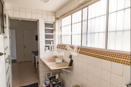 Apartamento à venda com 70m², 2 quartos e sem vaga Apartamento à venda com 70m², 2 quartos e sem vagaÁrea de serviço