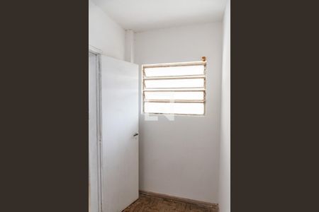 Apartamento à venda com 70m², 2 quartos e sem vaga Apartamento à venda com 70m², 2 quartos e sem vagaQuarto de serviço