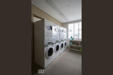 Apartamento para alugar com 77m², 1 quarto e 2 vagas