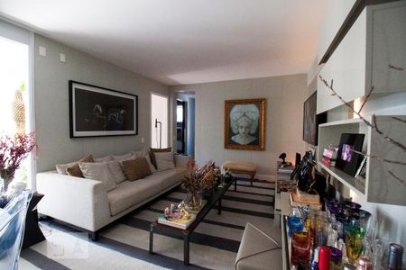 Sala de apartamento para alugar com 1 quarto, 77m² em Consolação, São Paulo