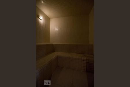 Apartamento para alugar com 77m², 1 quarto e 2 vagas