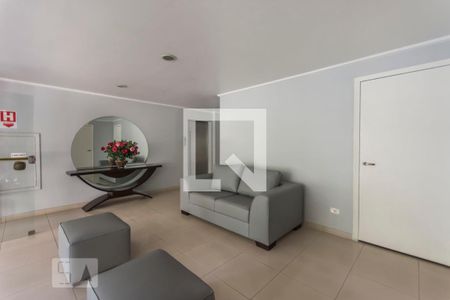 Apartamento à venda com 61m², 2 quartos e 1 vaga Apartamento à venda com 61m², 2 quartos e 1 vagaHall social