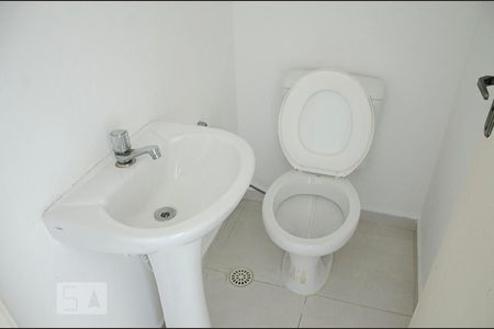 Lavabo de apartamento para alugar com 2 quartos, 50m² em Vila Gustavo, São Paulo