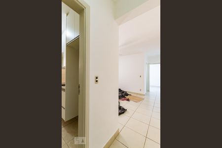 Entrada de apartamento à venda com 1 quarto, 52m² em Jardim Proença, Campinas