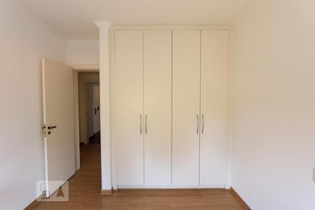 Apartamento à venda com 180m², 4 quartos e 3 vagasQuarto 2