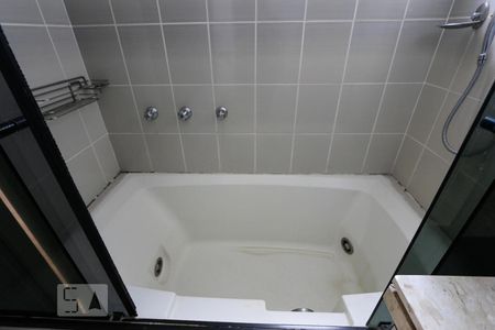 Apartamento à venda com 180m², 4 quartos e 3 vagasSuite 2