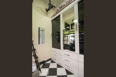 Apartamento para alugar com 38m², 2 quartos e sem vaga Apartamento para alugar com 38m², 2 quartos e sem vagaQuarto Extra Reversível