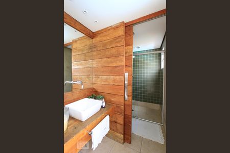Banheiro cobertura de apartamento à venda com 4 quartos, 260m² em Paraíso do Morumbi, São Paulo