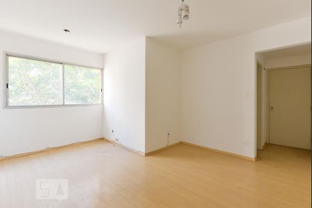 Sala de apartamento para alugar com 2 quartos, 70m² em Sumaré, São Paulo