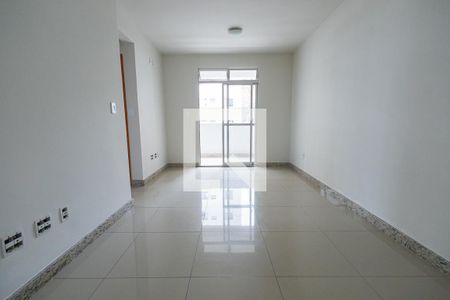 Sala de apartamento para alugar com 3 quartos, 75m² em Manacás, Belo Horizonte