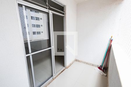 Varanda de apartamento para alugar com 3 quartos, 75m² em Manacás, Belo Horizonte