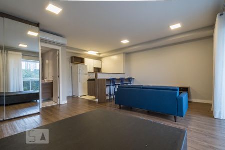 Studio à venda com 50m², 1 quarto e 1 vaga Studio à venda com 50m², 1 quarto e 1 vagaQuarto
