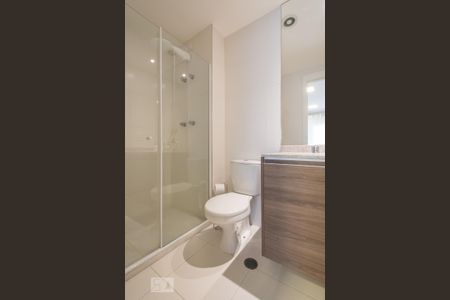 Studio à venda com 50m², 1 quarto e 1 vaga Studio à venda com 50m², 1 quarto e 1 vagaBanheiro