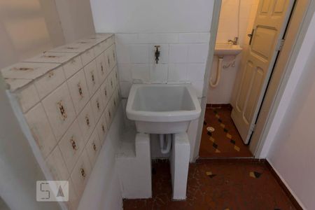 Área de serviço (Torneira) de kitnet/studio para alugar com 1 quarto, 30m² em Vila Gumercindo, São Paulo