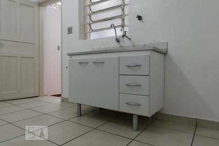 Cozinha (Armários) de kitnet/studio para alugar com 1 quarto, 30m² em Vila Gumercindo, São Paulo