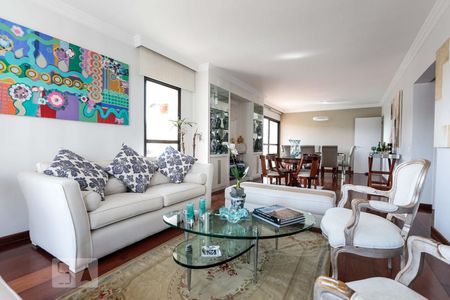 Apartamento à venda com 200m², 4 quartos e 3 vagasSala