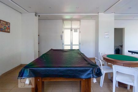 Apartamento à venda com 64m², 2 quartos e 1 vagaSalão de jogos