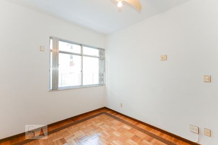 Apartamento para alugar com 110m², 3 quartos e 1 vagaQuarto 1