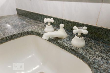 Apartamento para alugar com 110m², 3 quartos e 1 vagaBanheiro torneira