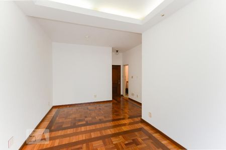 Sala de apartamento para alugar com 3 quartos, 110m² em Tijuca, Rio de Janeiro