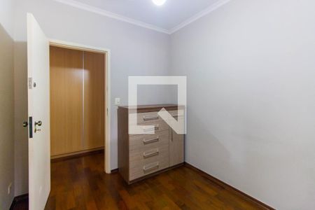 Casa à venda com 130m², 3 quartos e 4 vagasQuarto 2