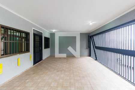 Casa à venda com 130m², 3 quartos e 4 vagasGaragem