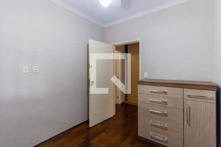 Casa à venda com 130m², 3 quartos e 4 vagasQuarto 2
