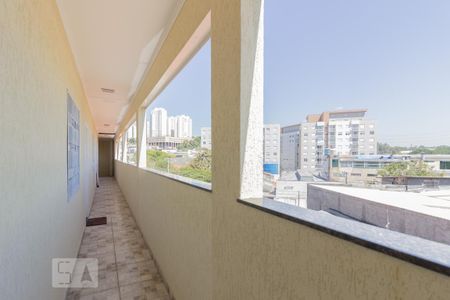Corredor entrada de apartamento para alugar com 1 quarto, 36m² em Jaguaré, São Paulo